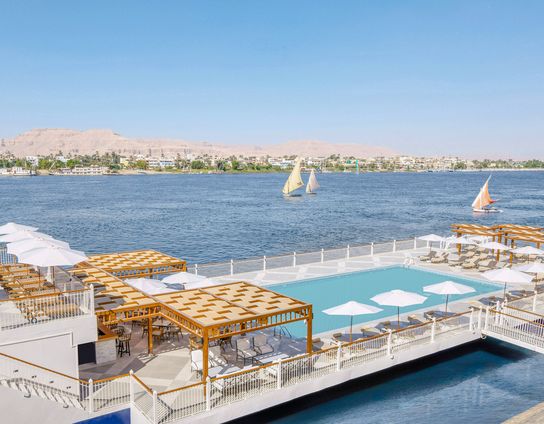 فندق ابروتيل الأقصر
